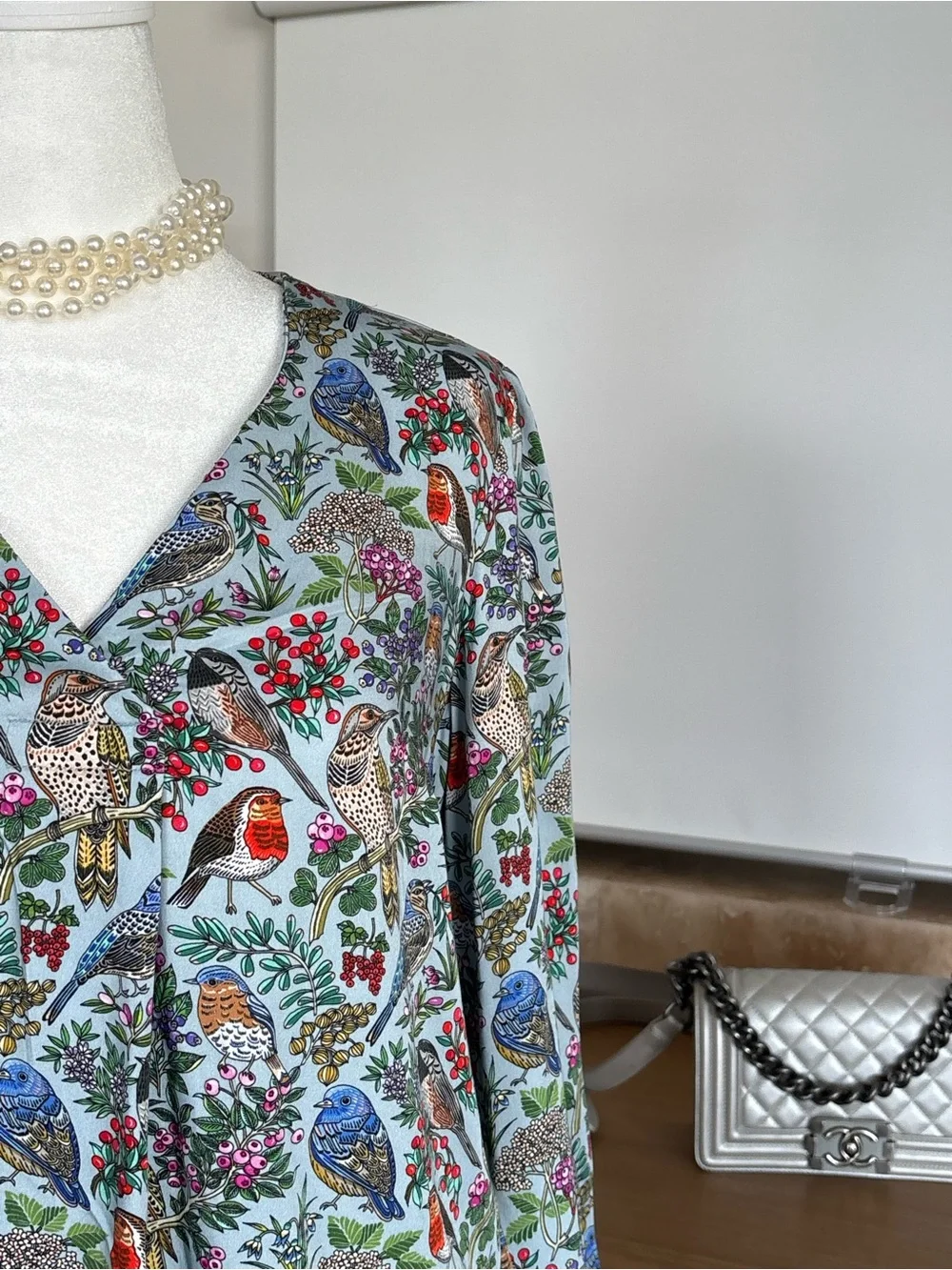 J.Jill S Bird Botanical Print Top Blouse 3/4 Sleeve EcoVero Viscose Old Money - Picture 4 of 13